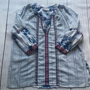 Johnny Was Workshop Blue and Red Embroidered Top Size Small